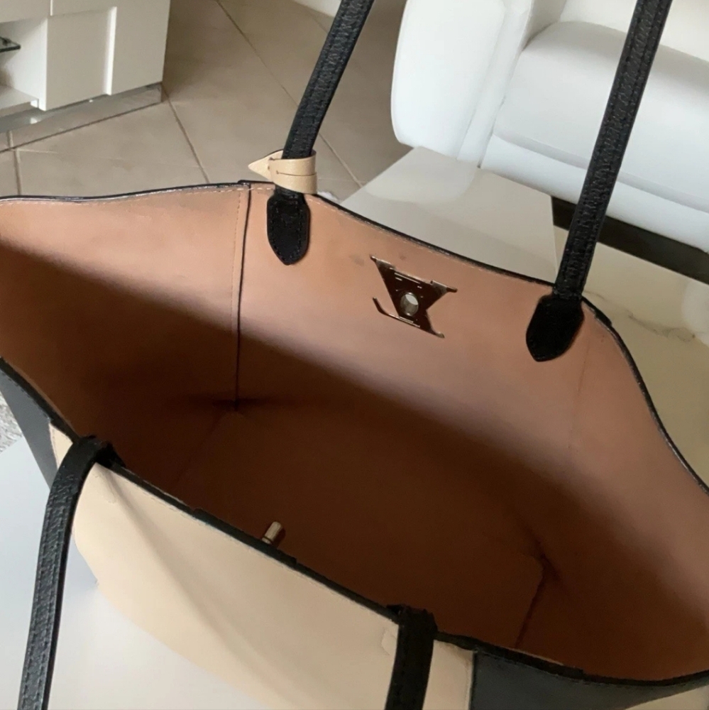 Louis Vuitton Lockme Cabas Tote Bag Shoulder Twist Lock Bicolor w/COA - Picture 7 of 9